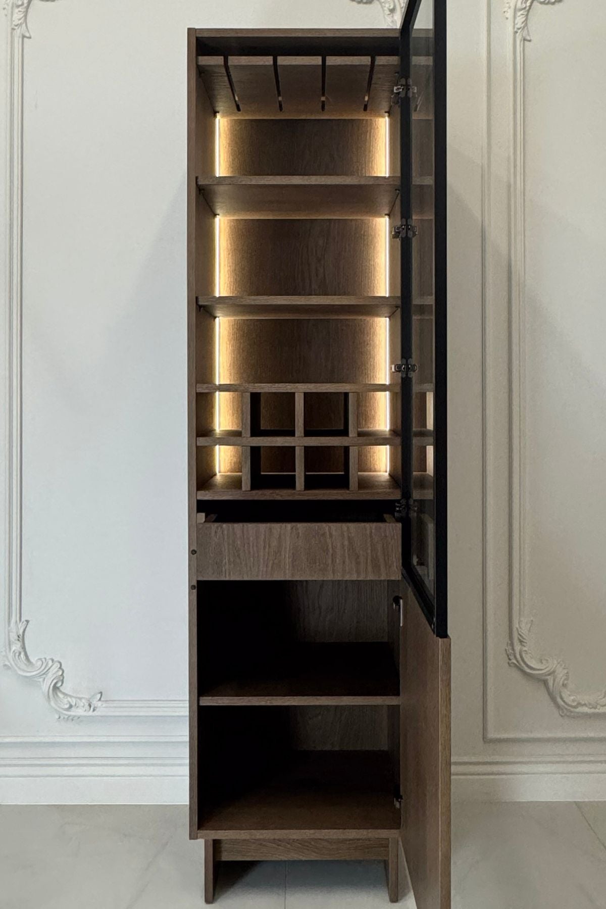 Verto Regale und Vitrine 1DZ-1DP-W Holzfurnier & BIO
