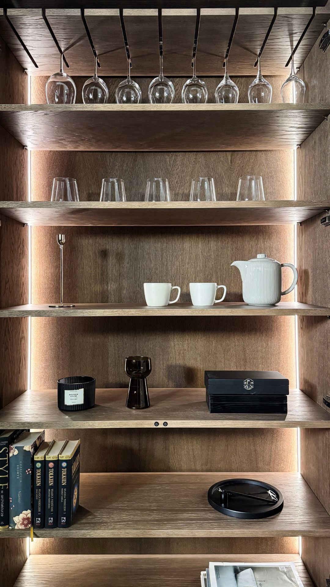 Verto Vitrine e Librerie 2DZ Impiallacciata in Legno e BIO